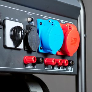 Бензиновый генератор FUBAG BS 7500 XD ES DUPLEX в Саранск фото