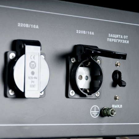 Бензиновый генератор FUBAG BS 3300 A ES с электростартером и коннектором автоматики в Саранск фото