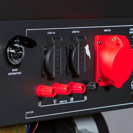 Бензиновый генератор FUBAG BS 8000 DA ES (трехфазный) с электростартером и коннектором автоматики в Саранск фото